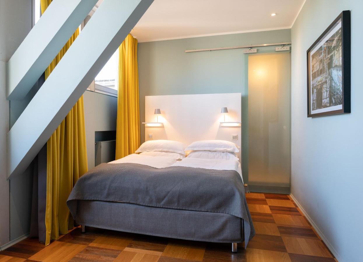The New Yorker Hotel Koeln-Messe Exterior foto
